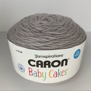 lot of 4 gray owl baby cakes